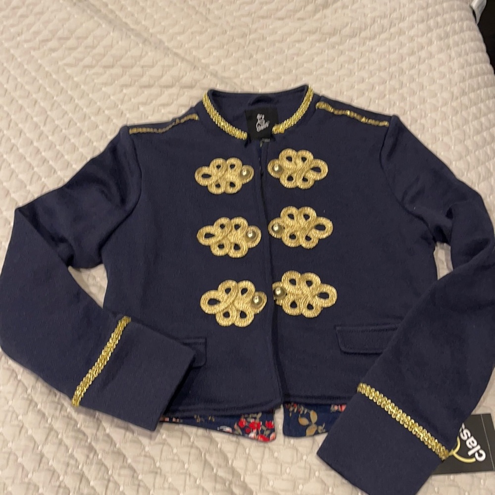 Girls Blazer Size Medium are7-8